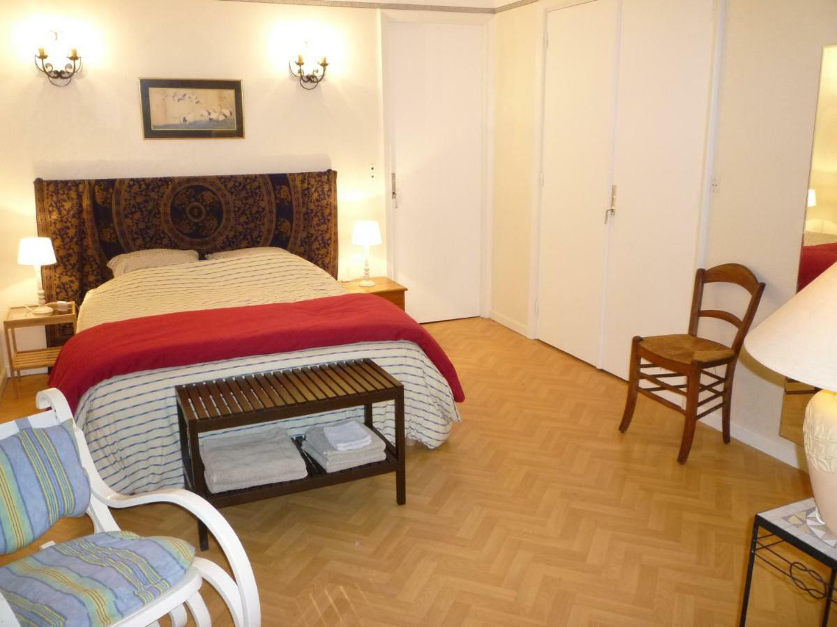 Au Vieux Cedre Bed & Breakfast Mouvaux Dış mekan fotoğraf